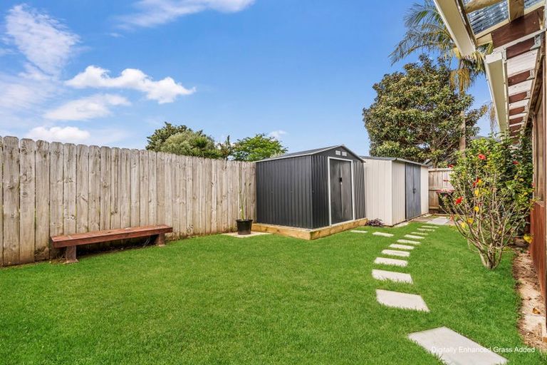 Photo of property in 17 Cook Drive, Whitianga, 3510