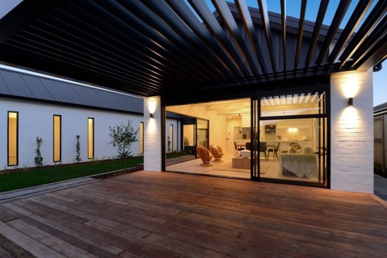 Photo of property in 19 Glaisdale Crescent, Flagstaff, Hamilton, 3210