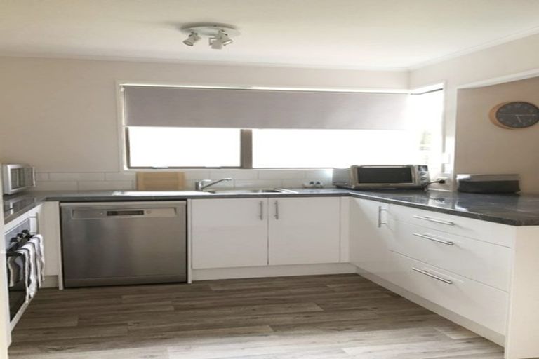 Photo of property in 15a Burrows Street, Tauranga South, Tauranga, 3112