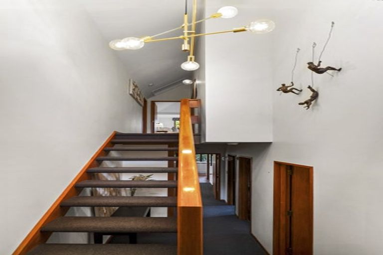 Photo of property in 19 Oakden Drive, Darfield, 7510