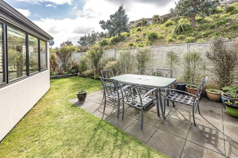 Photo of property in Caversham Park, 2/19 Caversham Road, Westmere, Whanganui, 4501