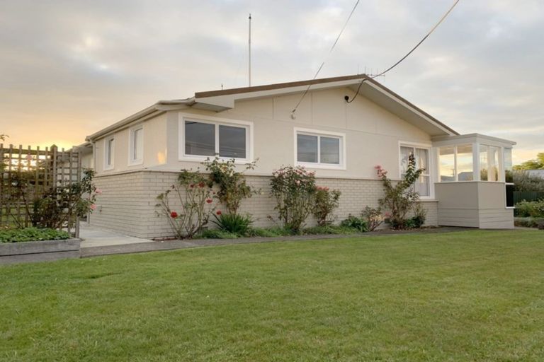 Photo of property in 11 Jull Crescent, Waipukurau, 4200