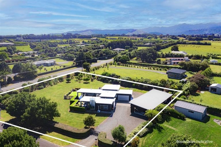 Photo of property in 5 Laurent Way, Ohau, Levin, 5570