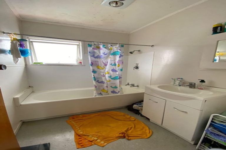 Photo of property in 94 Wordsworth Road, Manurewa, Auckland, 2102