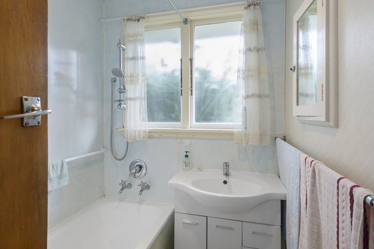 Photo of property in 46 Harris Crescent, Papanui, Christchurch, 8053