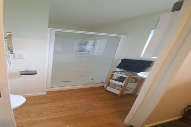 Photo of property in 81a Percy Kinsman Crescent, Riverstone Terraces, Upper Hutt, 5018