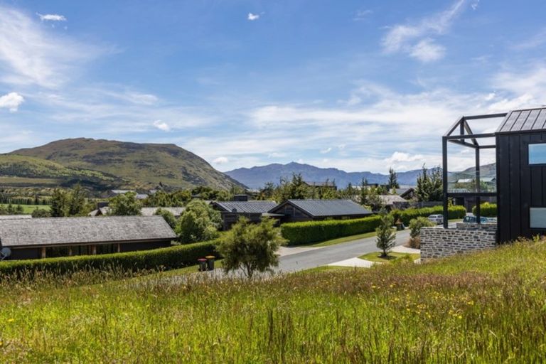 Photo of property in 9 Rannoch Drive, Jacks Point, Queenstown, 9371