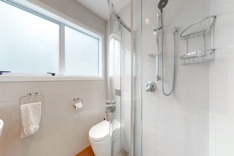 Photo of property in 141 Grafton Road, Roseneath, Wellington, 6011