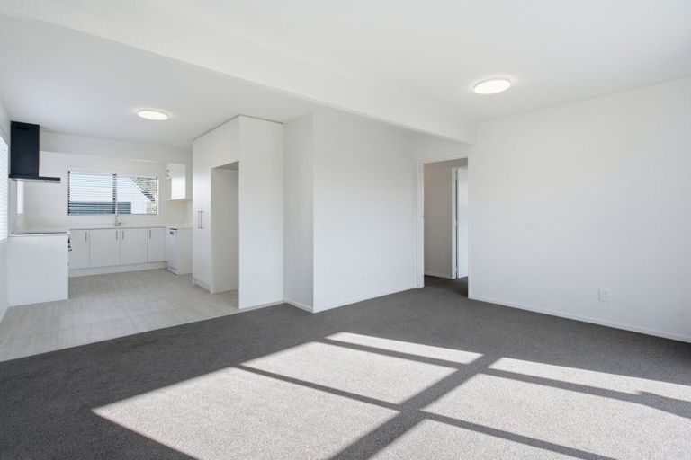 Photo of property in 23 Cowes Street, Avondale, Christchurch, 8061