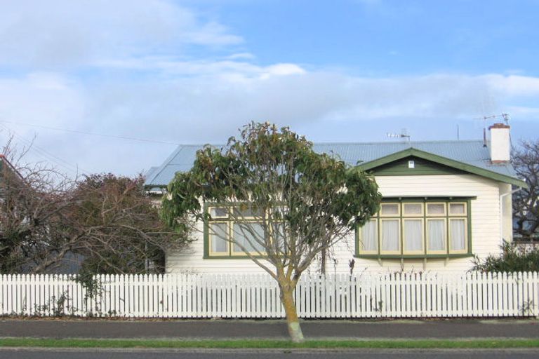 Photo of property in 48a Manson Street, Terrace End, Palmerston North, 4410