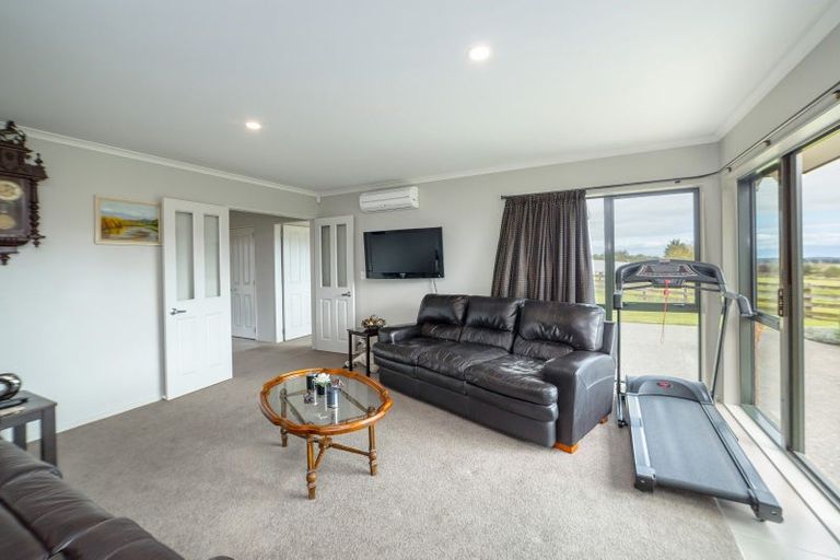 Photo of property in 184 Glenmorven Road, Morison Bush, Greytown, 5794