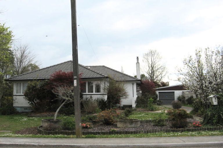 Photo of property in 6 Williton Road, Hannahs Bay, Rotorua, 3010