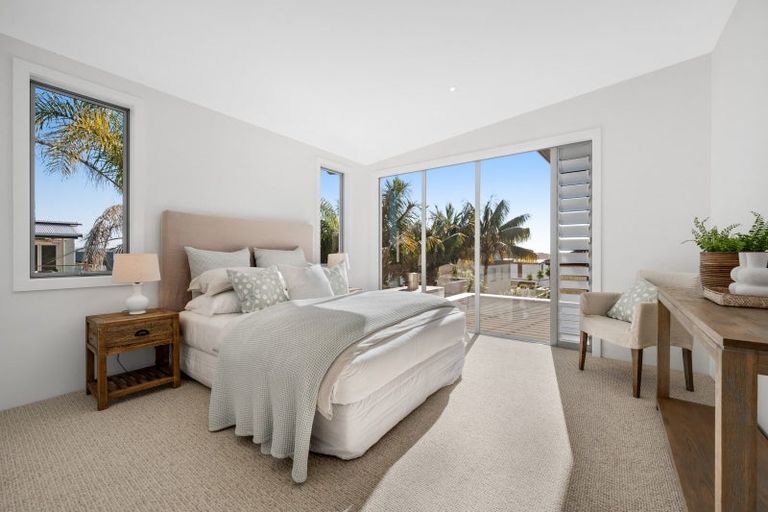 Photo of property in 25 Compass Way, Half Moon Bay, Auckland, 2012