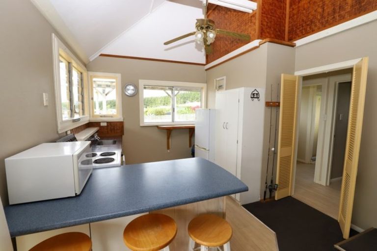 Photo of property in 28 Kahotea Drive, Motuoapa, Turangi, 3382