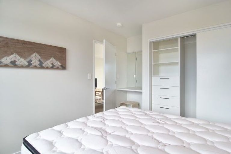 Photo of property in Riverena Flats, 377 Barbadoes Street, Christchurch Central, Christchurch, 8011