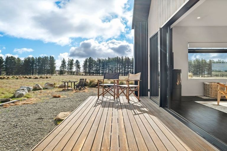 Photo of property in 200 Manuka Terrace, Ben Ohau, Twizel, 7999