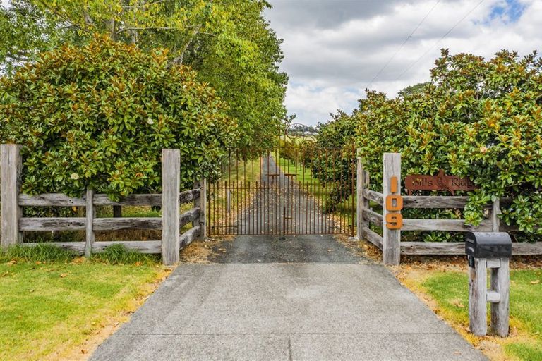 Photo of property in 109 Blackbridge Road, Dairy Flat, Albany, 0794