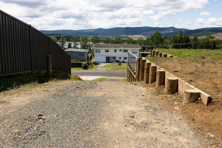 Photo of property in 24 Moana Crescent, Mangakino, 3421