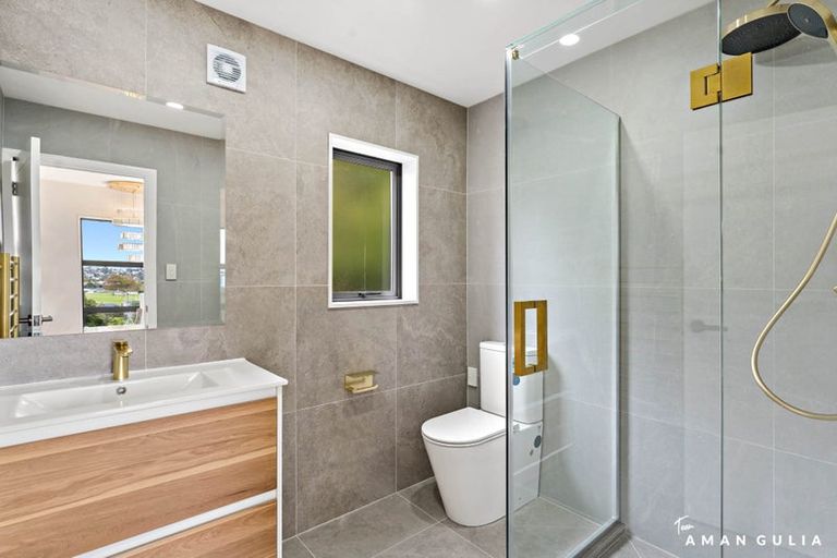 Photo of property in 51a Fitzwater Place, Henderson, Auckland, 0612