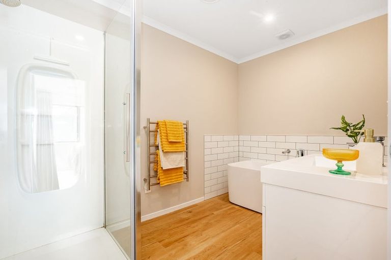 Photo of property in 49 Banks Boulevard, Whitby, Porirua, 5024