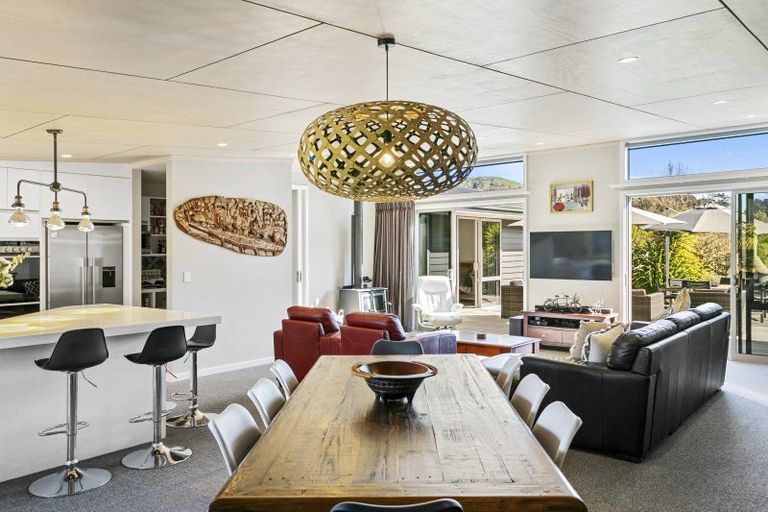 Photo of property in 54 Dalmore Way, Acacia Bay, Taupo, 3385