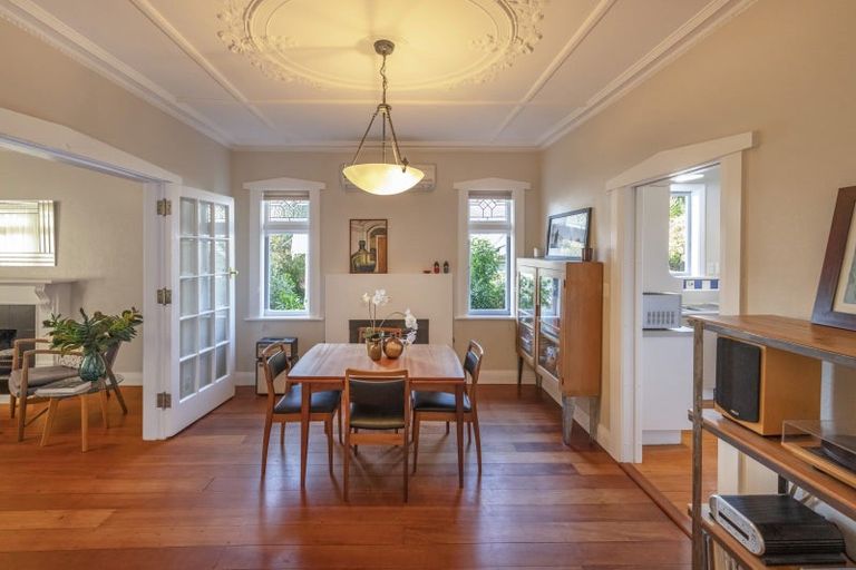 Photo of property in 24 Totara Road, Miramar, Wellington, 6022