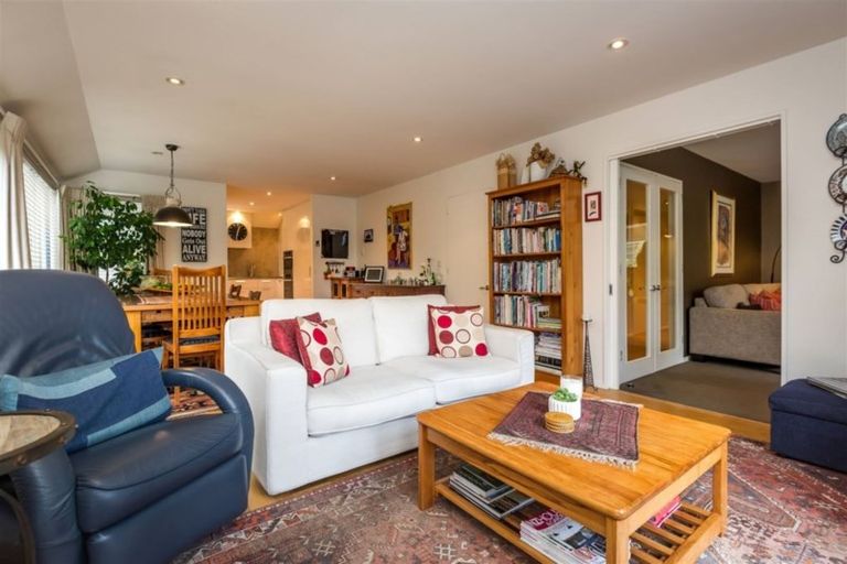 Photo of property in 1/20 Makora Street, Fendalton, Christchurch, 8041