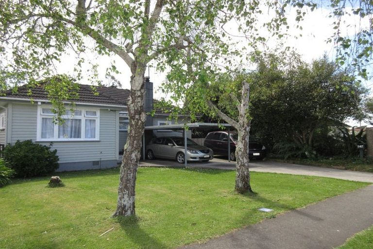 Photo of property in 147 Bartholomew Road, Levin, 5510