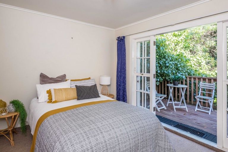 Photo of property in 48 Dale Road, Raumati South, Paraparaumu, 5032