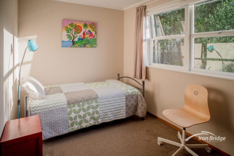 Photo of property in 48 Aeroview Drive, Beach Haven, Auckland, 0626