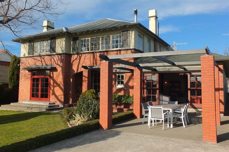 Photo of property in 16 Bidwill Street, Seaview, Timaru, 7910