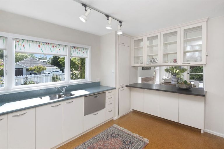 Photo of property in 7 Willowbrook Place, Fendalton, Christchurch, 8052