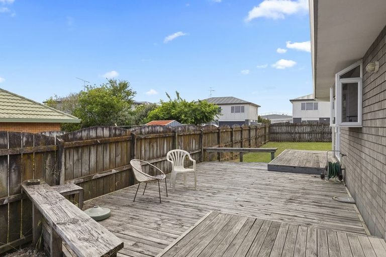 Photo of property in 32 Wellington Street, Pukekohe, 2120