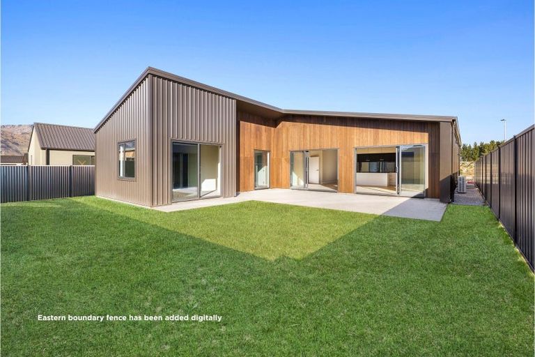 Photo of property in 120 Burdon Loop, Lake Hawea, 9382