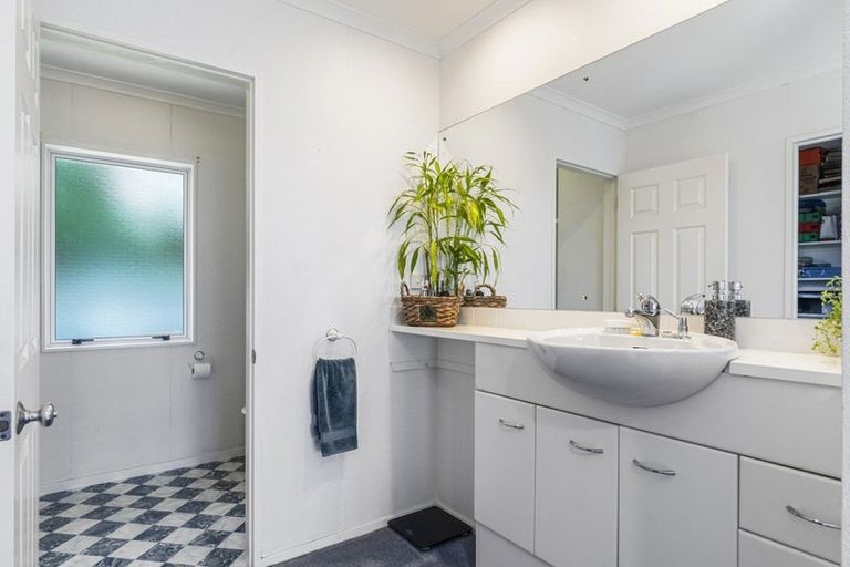 Photo of property in 1801 East Coast Road, Whakatiwai, Pokeno, 2473