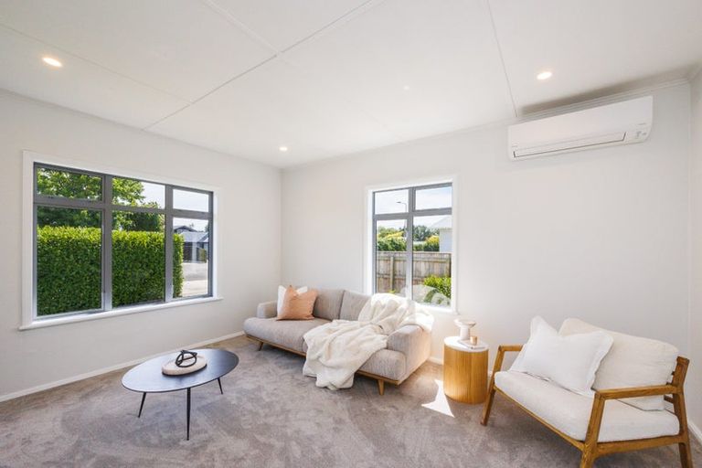 Photo of property in 25 Brightwater Terrace, Terrace End, Palmerston North, 4410