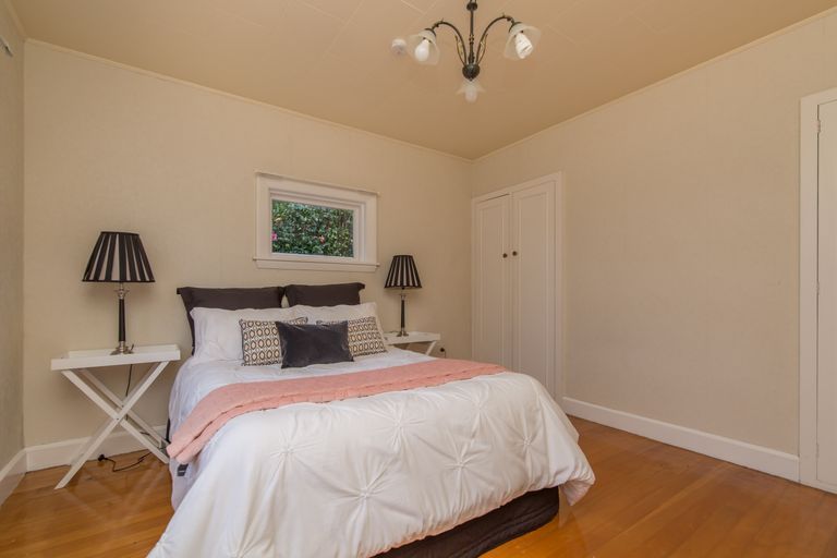 Photo of property in 44 Windermere Road, Papanui, Christchurch, 8053