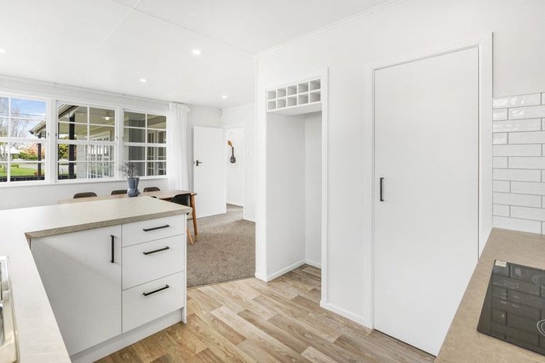 Photo of property in 260 Sandwich Road, St Andrews, Hamilton, 3200