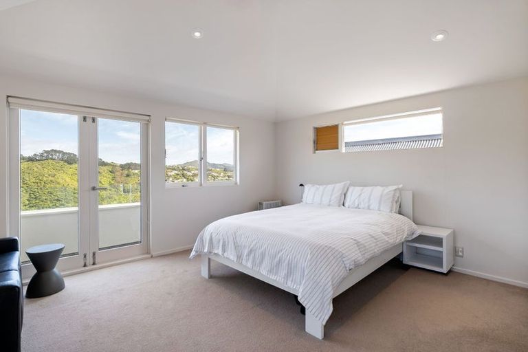 Photo of property in 52 Karepa Street, Brooklyn, Wellington, 6021