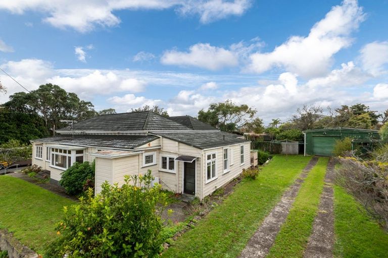 Photo of property in 10 Cheltenham Road, Devonport, Auckland, 0624