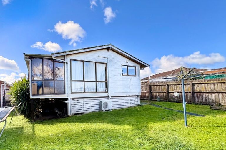Photo of property in 2/3 Rogers Road, Manurewa, Auckland, 2102