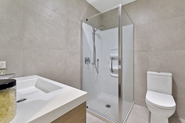 Photo of property in 5 Bonnette Road, Flat Bush, Auckland, 2019