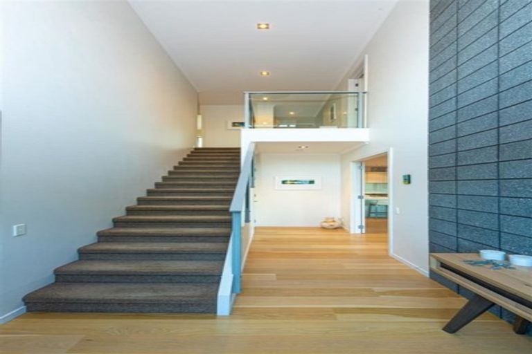 Photo of property in 131 Kowhai Road, Mairangi Bay, Auckland, 0630