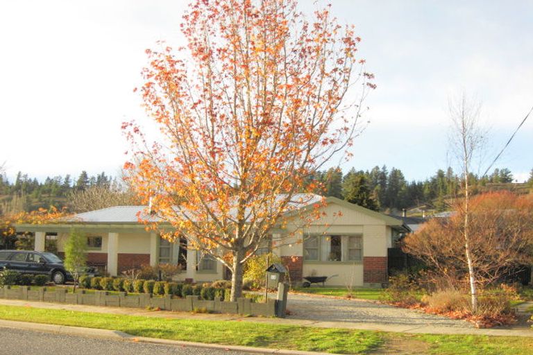 Photo of property in 65 Dunstan Road, Alexandra, 9320