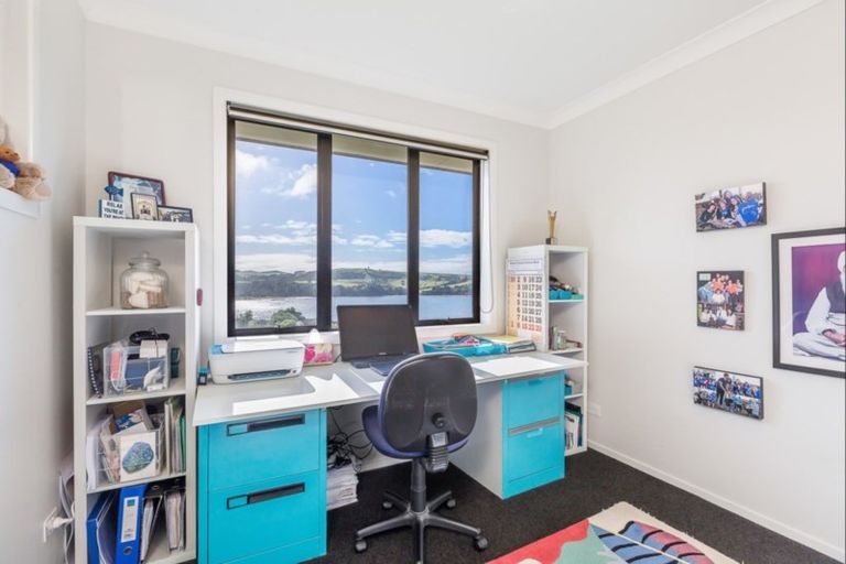 Photo of property in 15 Clansman Terrace, Gulf Harbour, Whangaparaoa, 0930