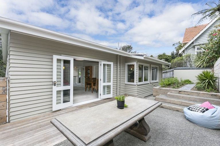Photo of property in 15 Oban Street, Wadestown, Wellington, 6012