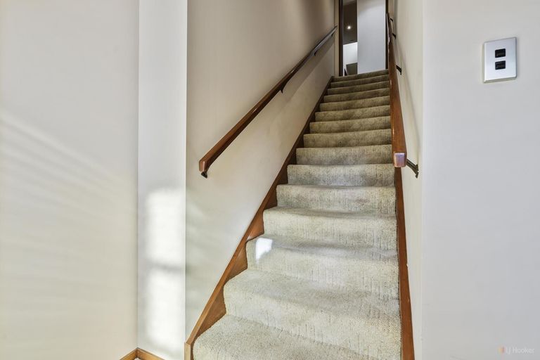 Photo of property in 16 Coulter Place, Geraldine, 7930