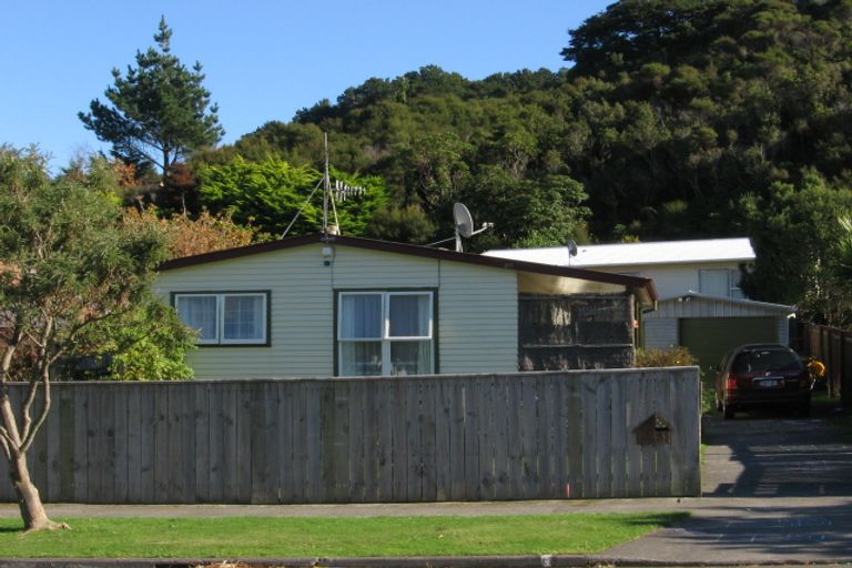 Photo of property in 43 Mohaka Street, Wainuiomata, Lower Hutt, 5014