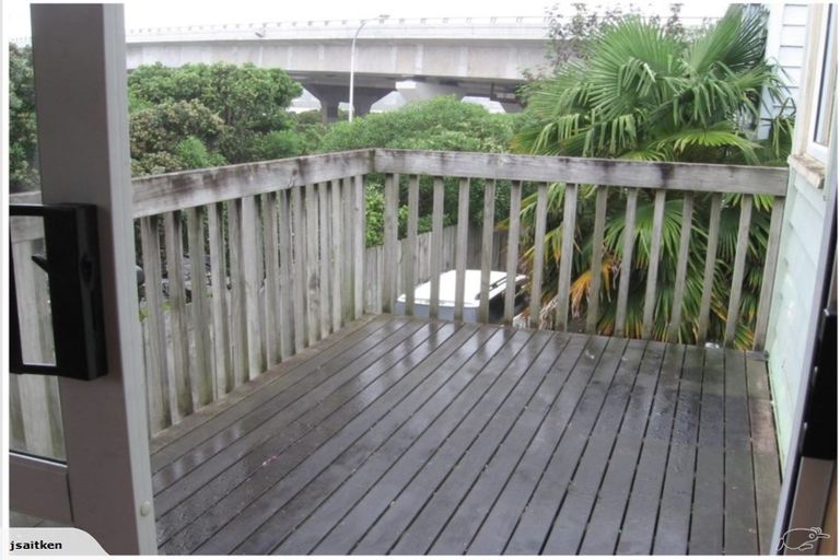 Photo of property in 33-33a Onehunga Mall, Onehunga, Auckland, 1061