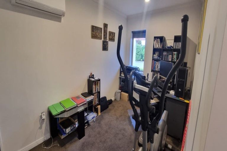 Photo of property in 64 Lea Grove, Levin, 5572